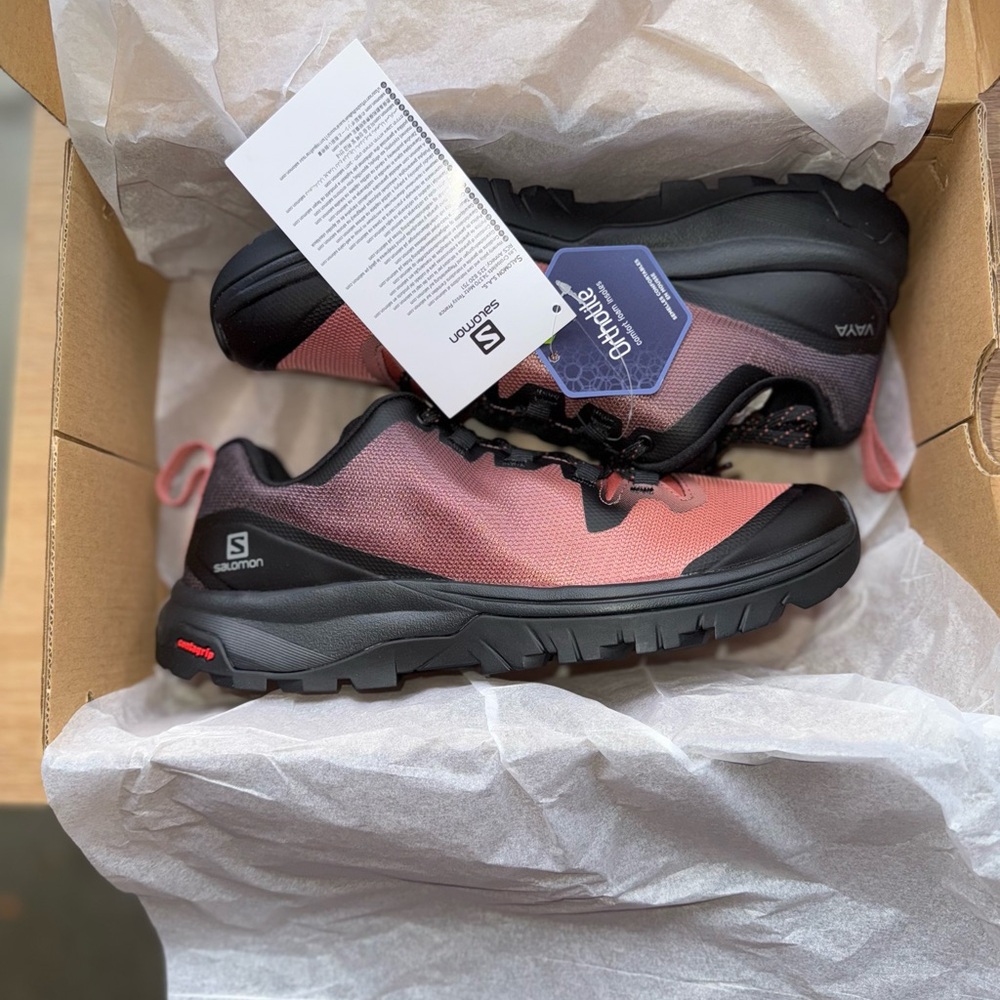 Salomon hiking shoes brand new! 7.5